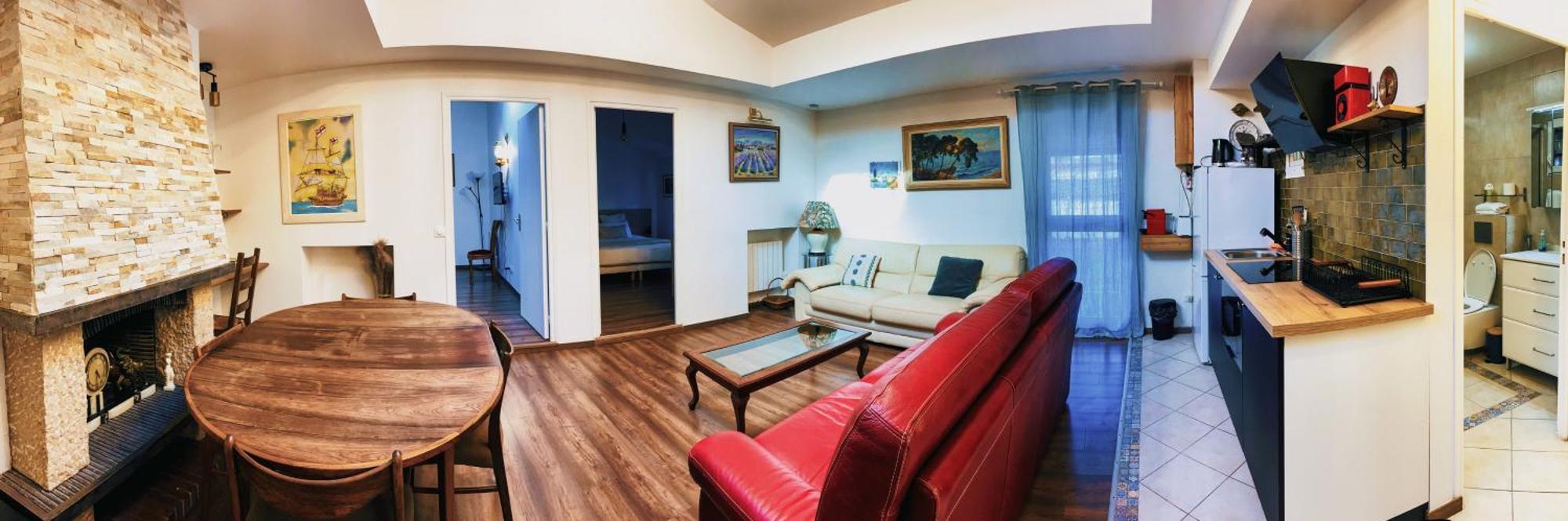 L'Hirondelle Apartment Château-Thierry Екстериор снимка